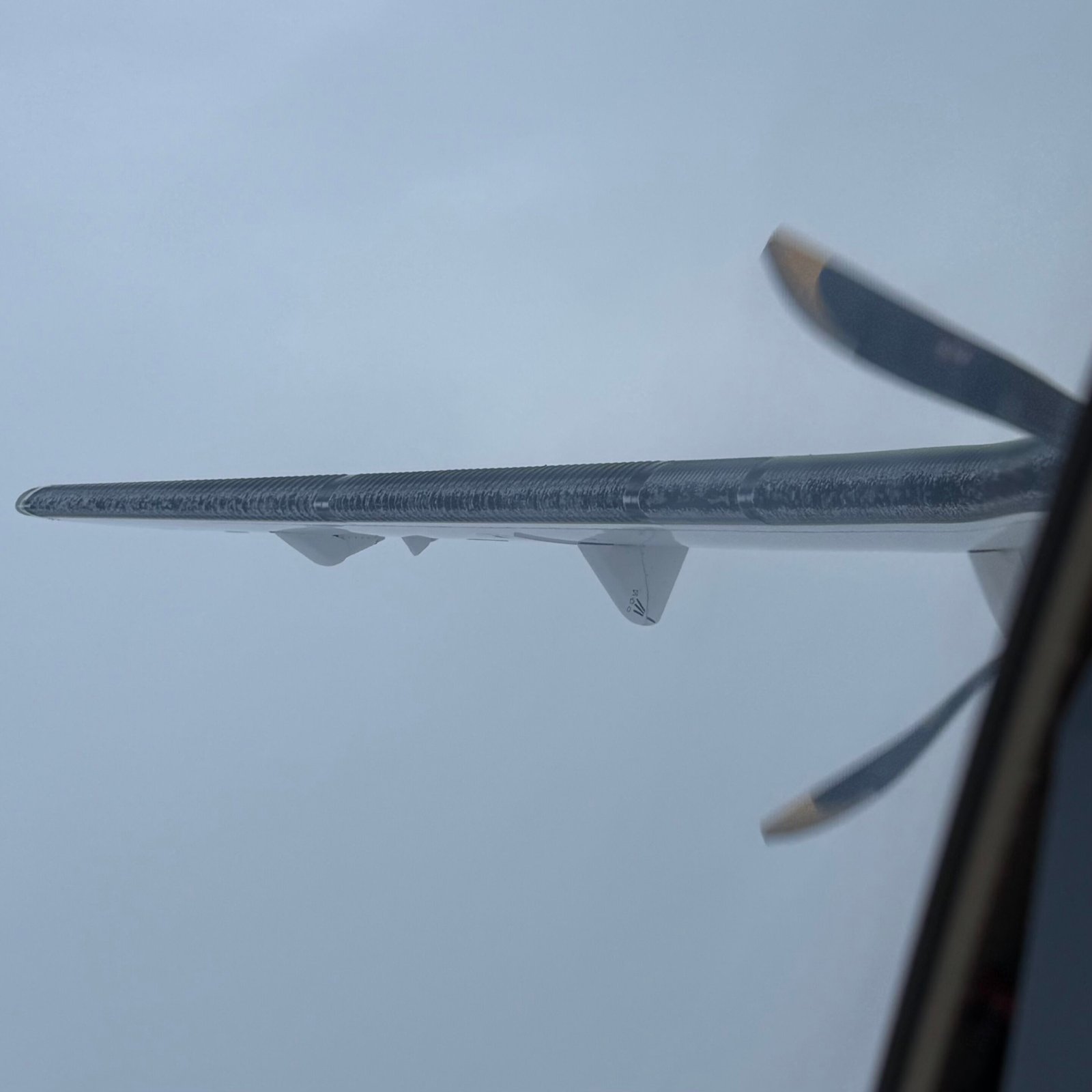 ATR 72 ICE & RAIN PROTECTION